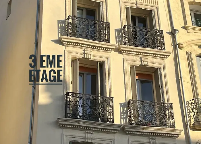 De Charme Avec Balcon Au Pied Des Commerces Διαμέρισμα
